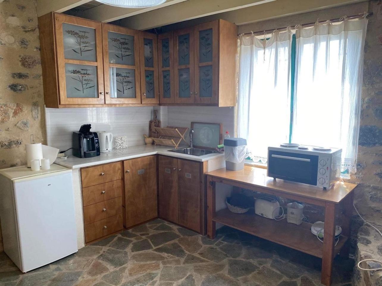 Guesthousekamara 모넴바시아 외부 사진
